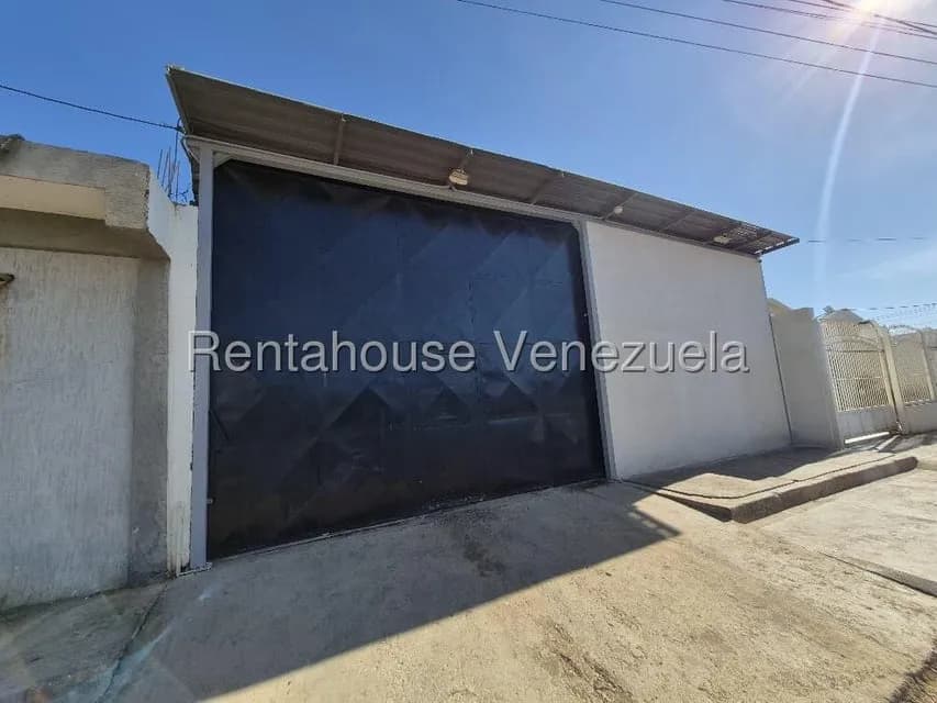 Comercial (Galpon - Deposito) en Venta en Puerta Maraven, Falcon