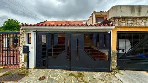 Annic Coronado Vende Esta Propiedad En Quintas Del Norte, Naguanagua 327381