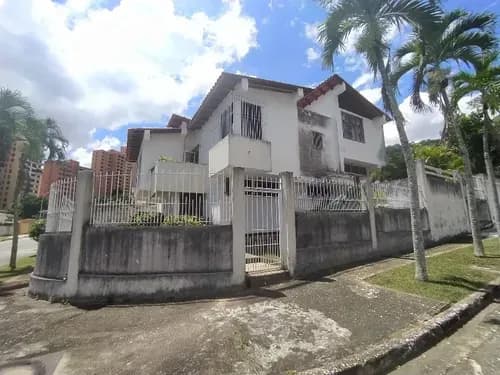 Casa En Venta En El Parral Valencia Lm Luisa Mezones Vende