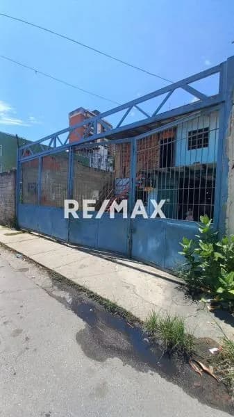 Local en Venta Calle Negro Primero