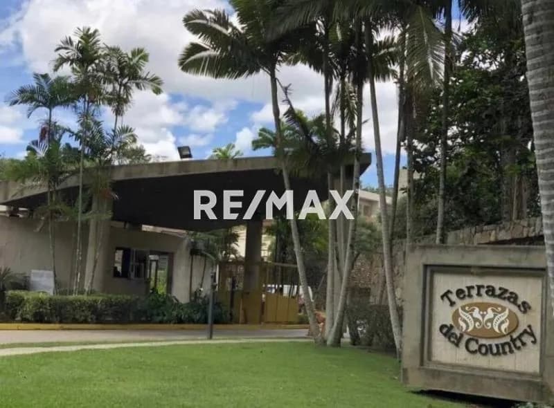 Se Vende Terreno 2.010,28m2 Urb. Terrazas del Country