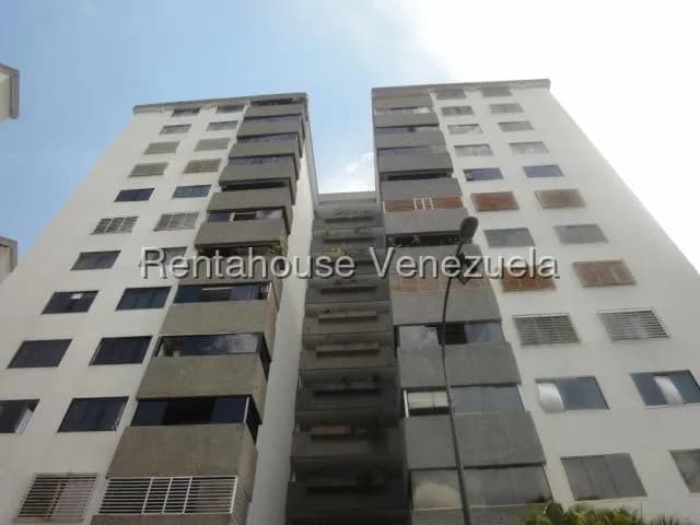 Apartamento (1 Nivel) en Alquiler en Macaracuay, Distrito Metropolitano