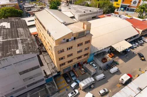 Magnífico Edificio Comercial En La Trinidad 26-16620 Dmh