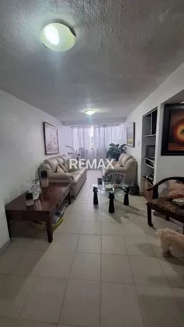 Apartamento de Oportunidad en Lomas de Urdaneta