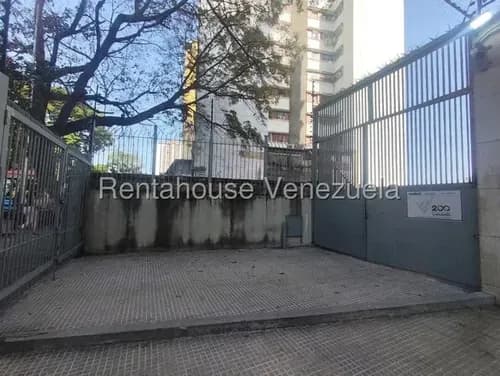 Local Comercial En Venta El Recreo 26-15483