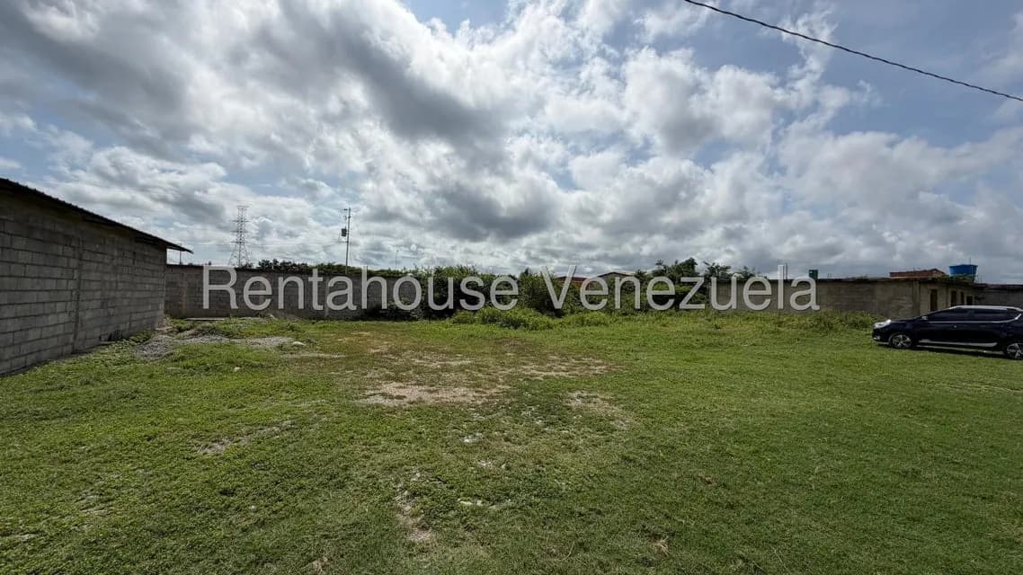Terreno (Comercial) en Venta en El Placer, Lara