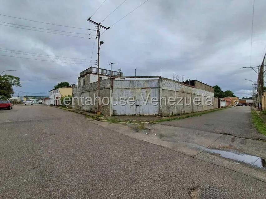 Comercial (Local Comercial) en Venta en Maturin, Monagas