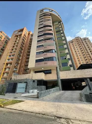Alquiler Apartamento Amoblado Y Equipado En El Parral Valencia