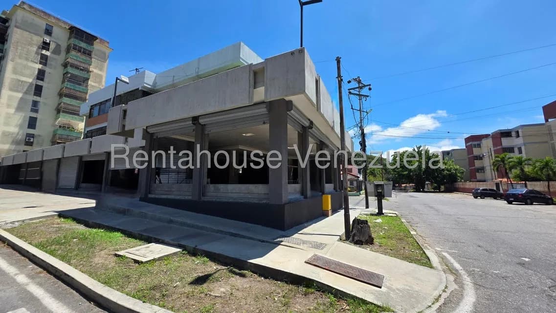 Comercial (Local Comercial) en Alquiler en Bararida, Lara