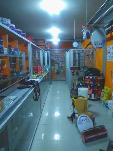 En Venta Local Comercial En Los Colorados Valencia Inmobiliaria Maggi 090