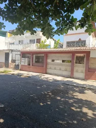 Casa En Venta, La Atlántida.