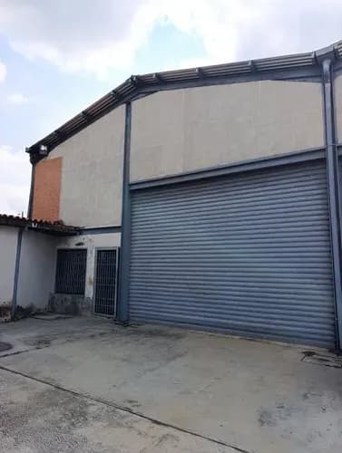 Alquiler De Galpon En Los Jarales. San Diego. G-10. La