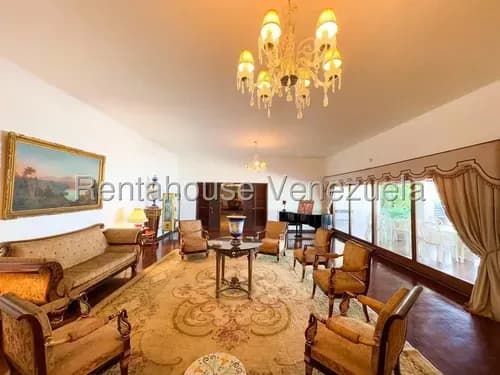 Casa En Venta Lomas Del Mirador, Caracas 24-11985 Yf