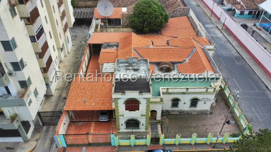 Comercial (Local Comercial) en Venta en Centro, Lara