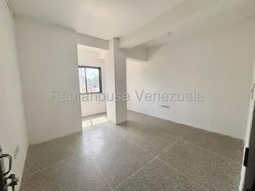 Inmuebles Milagros Nazareth Local En Alquiler En Barquisimeto Lara Zona Centro. Codigo Del Inmueble 26-18782 Economica Comercial Economico