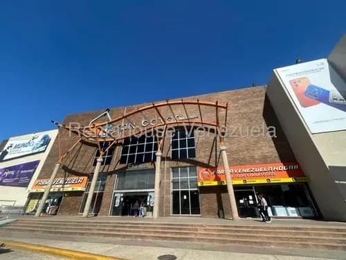 Og. En Alquiler Dos Locales En Uno C.c. Gran Bazar Maracaibo Mls #26-20945