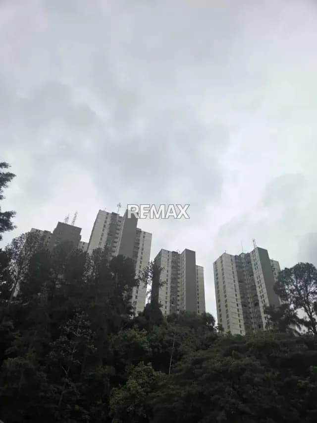 APARTAMENTO VENTA VISTA AL AVILA 79M2 EL NARANJAL