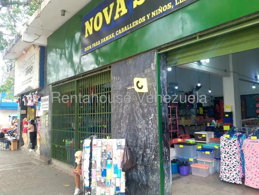 Comercial (Local Comercial) en Venta en Centro, Lara