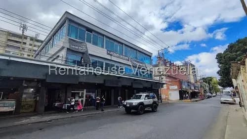 En Venta Local En Turmero Zona Centro Db 25-19149