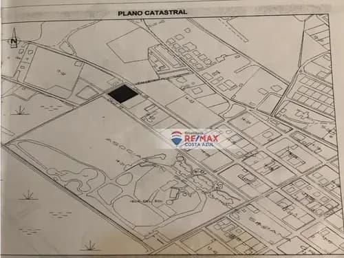 Se Vende Terreno Propio De 2.035mts2 En Chichiriviche Con Potencial Para Negocio De Turismo