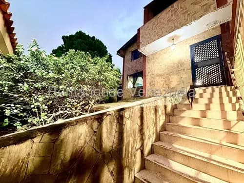 Casa En Venta El Marques Ms# 26-18922 Gn
