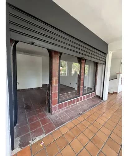 Local En Venta - El Parral