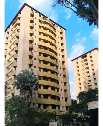 Apartamento Completamente Amoblado En La Av. Cuatricentenario