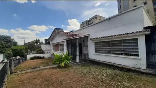 Las Palmas Casa En Venta De 250m2 De Construcción