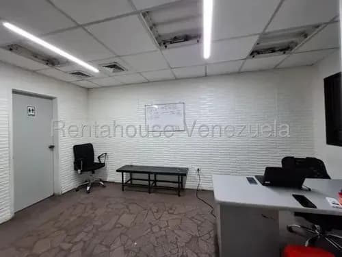 Galpon En Venta En El Macaro Turmero Db 25-8965