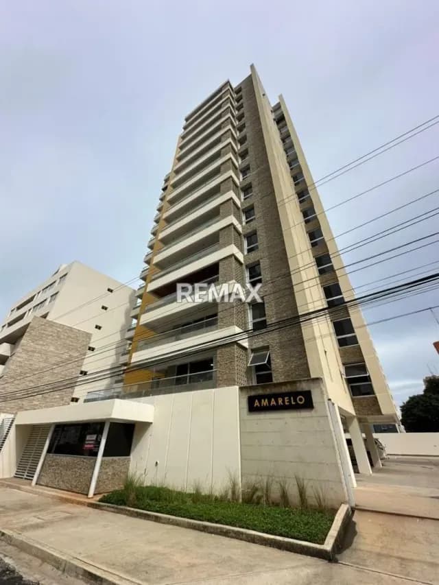 Apartamento en Venta Edif. Amarello Sector La Lago