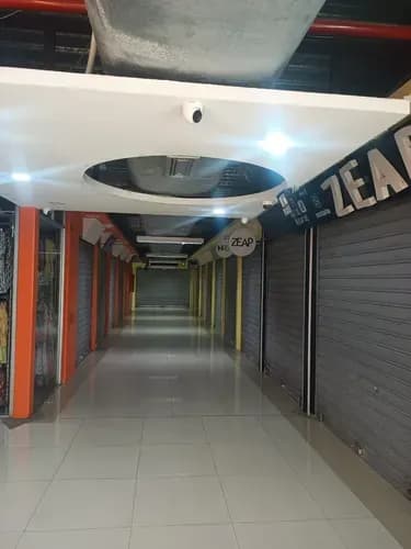 Venta Local Comercial En C.c. Gran Bazar San Diego Edo. Carabobo Z18-01