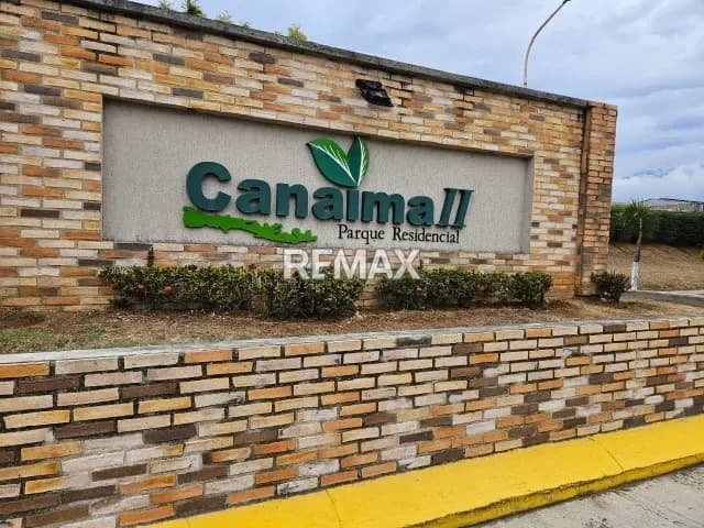 Venta de casa en Canaima II, Sector El Marques Guatire.