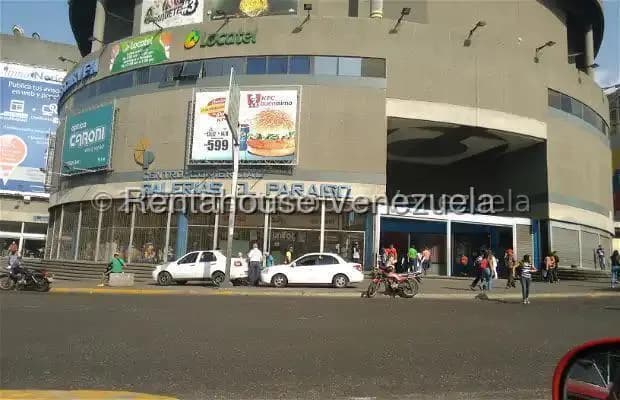 Comercial (Local Comercial) en Alquiler en El Paraiso, Distrito Metropolitano
