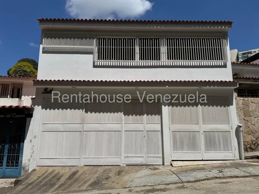 Casa (Duplex) en Venta en Santa Ines, Distrito Metropolitano