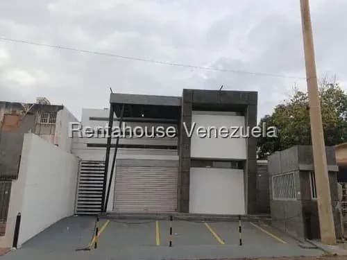 Am. Local Comercial Dos Niveles En Alquiler Sector Belloso Maracaibo Mls #26-20512