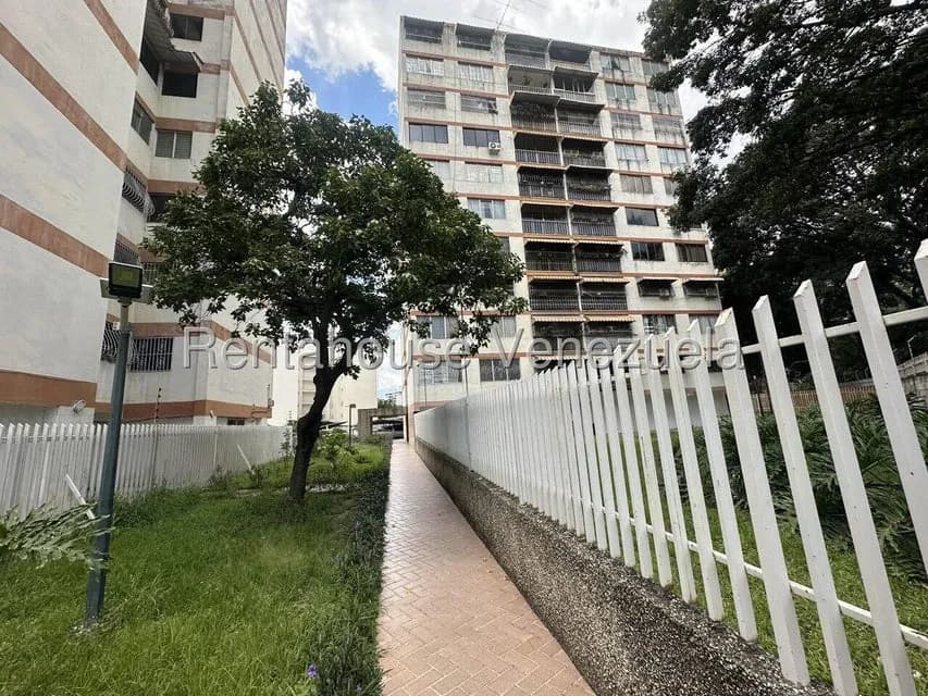 Apartamento (1 Nivel) en Venta en Montalban I, Distrito Metropolitano