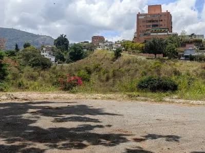 CD. Terreno Residencial en la Urb Lomas de la Trinidad.