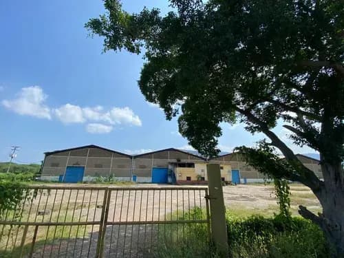 Se Alquila 2 Galpones Industriales De 1.700 M2 C/u Sector Los Potocos -vía Piritu Jose ,anzoategui