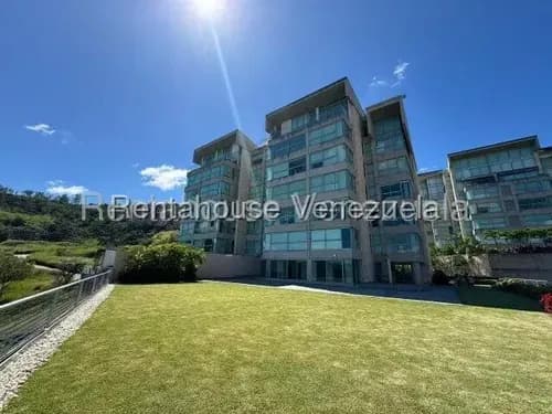 Ea Apartamento En Alquiler Urb. Lomas Del Sol, Caracas Yf 26-1441