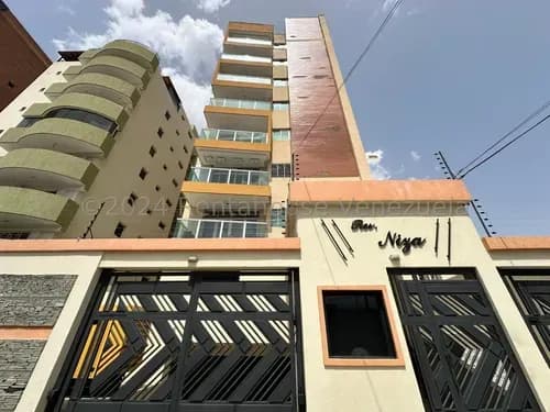 Apartamento En Venta En El Bosque Aragua 25-12406 Irrr