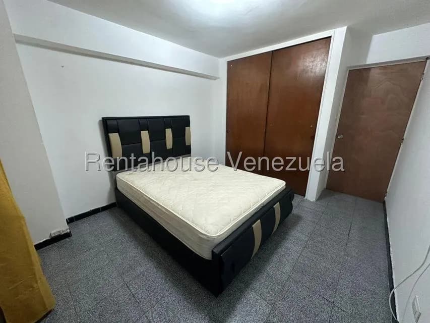 Casa (Multipes Niveles) en Venta en Colinas de Santa Monica, Distrito Metropolitano