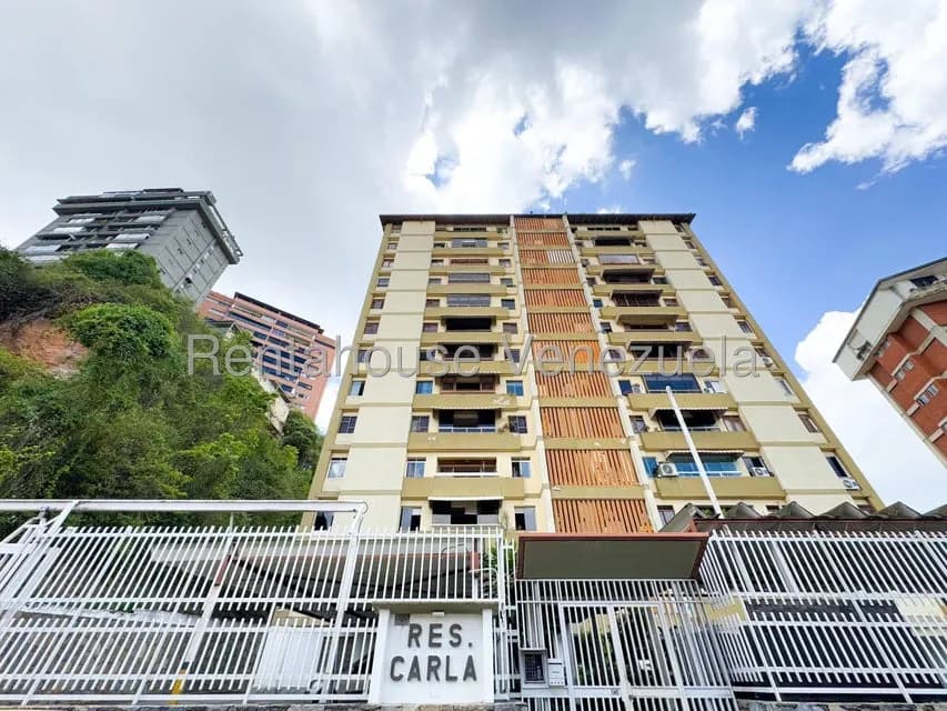 Apartamento (1 Nivel) en Venta en Colinas de Santa Monica, Distrito Metropolitano