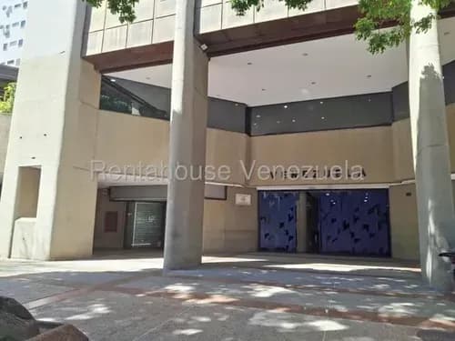 Alquiler Oficina De 287m² En El Rosal, Edif. Venezuela. Epicentro De Negocios. Cuenta Con Recepción, 5 Despachos, Sala De Juntas, Kitchenette Y Aire Central. Acabados De Primera E Iluminación Natural.