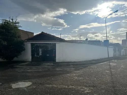 Casa En Venta Urb Los Naranjos, Pueblo Nuevo San Cristóbal Mg376