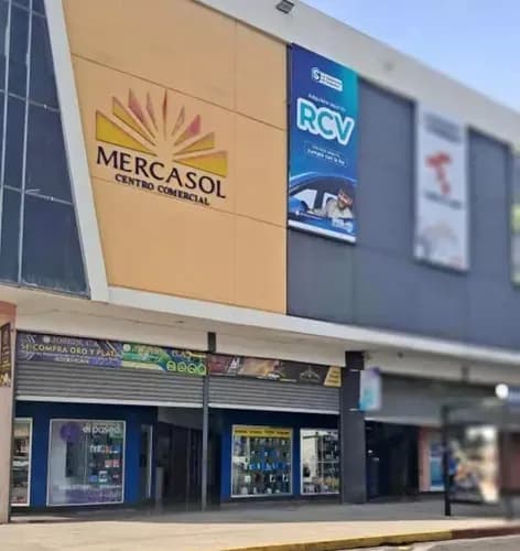 Nueva Captación Vip360 Inmobiliaria Te Ofrezco Un Local En Venta Casco De Guacara C.c. Mercasol *inversión 21,000* * Acepta Financiamiento De 45 Días* *planta Baja* Local Con Mezanine