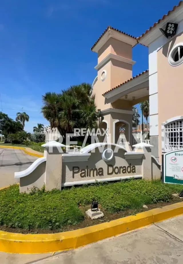 Townhouse en Alquiler Villa Palma Dorada