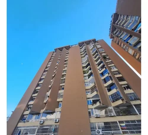 Alquilo Remodelado Apt En Colinas De Bello Monte, Centro Polo, 55mts2.