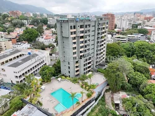 Apartamento En Alquiler Urb. La Florida, Caracas 26-21545