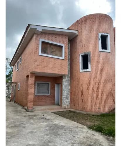 Casa En Venta Obra Gris Urb Club De Campo San Antonio De Los Altos