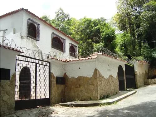 Vendo Quinta Bifamiliar 711m2 El Paraiso 9445